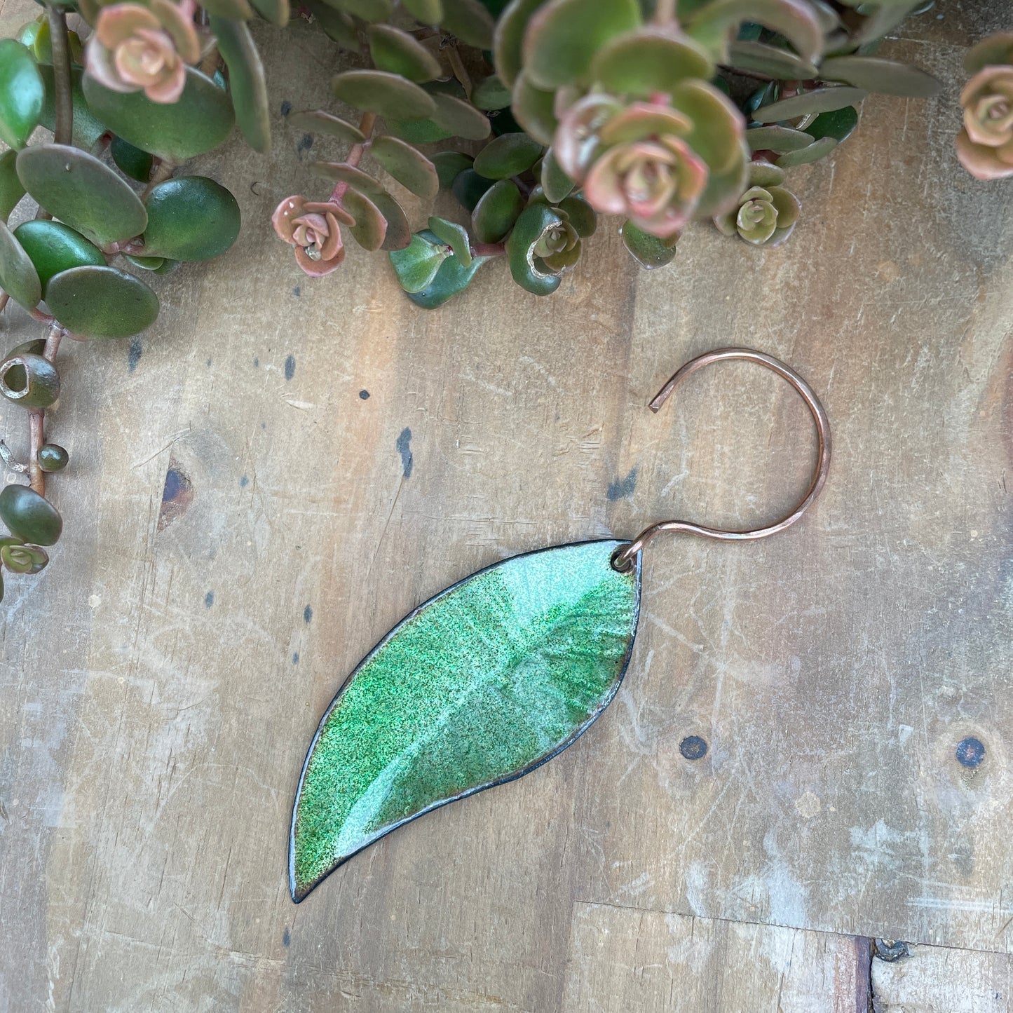 Green Leaf Ornament