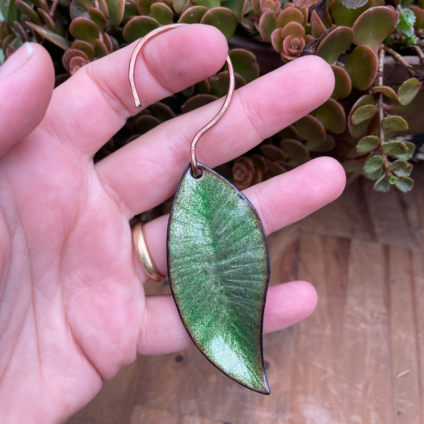 Green Leaf Ornament