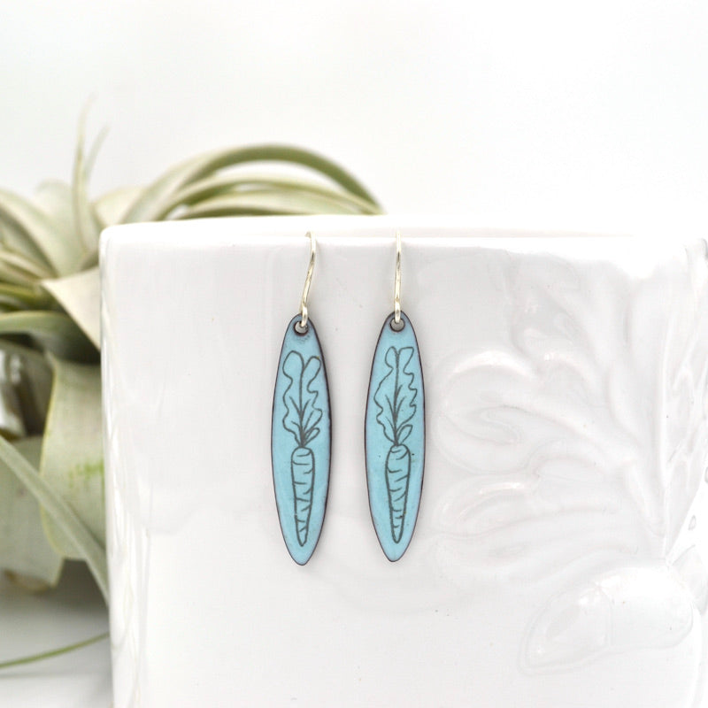 Surface Design on Enamel (Intermediate) - Thurs. June 13 (2 time slots)