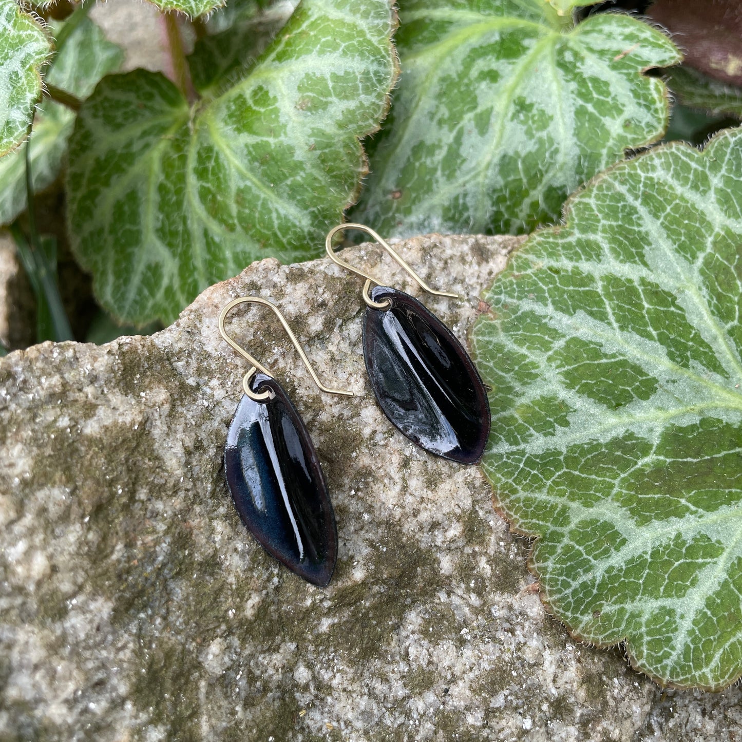Black Small Leaf Earrings