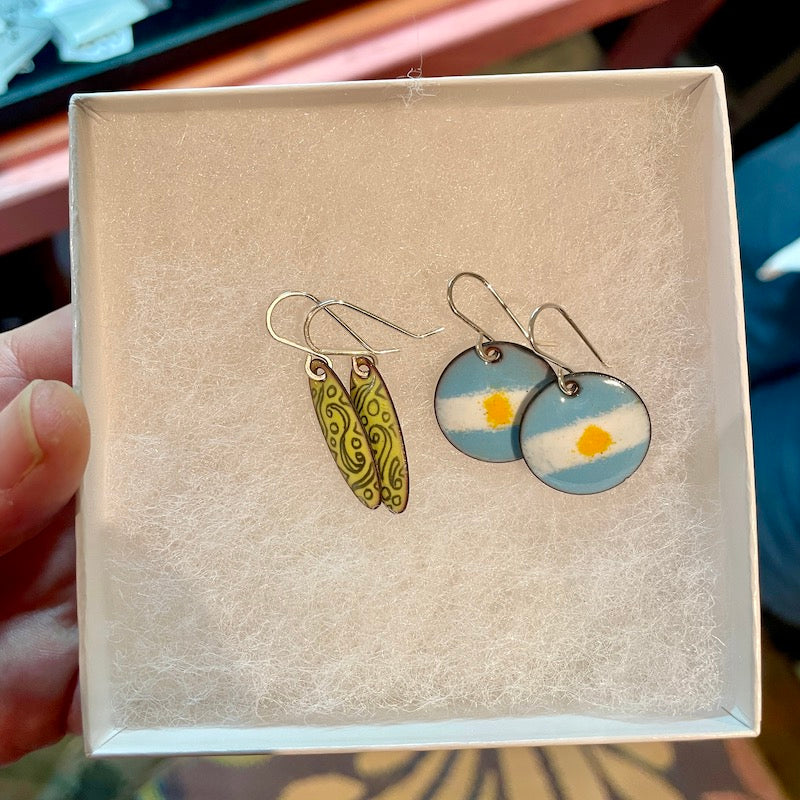 Surface Design on Enamel (Intermediate) - Thurs. June 13 (2 time slots)